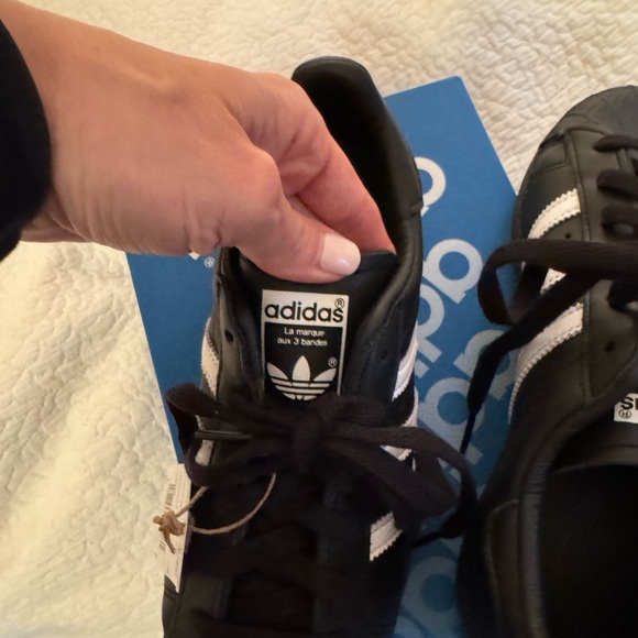 Adidas Superstar 82 Black Sneakers - Picture 4 of 7